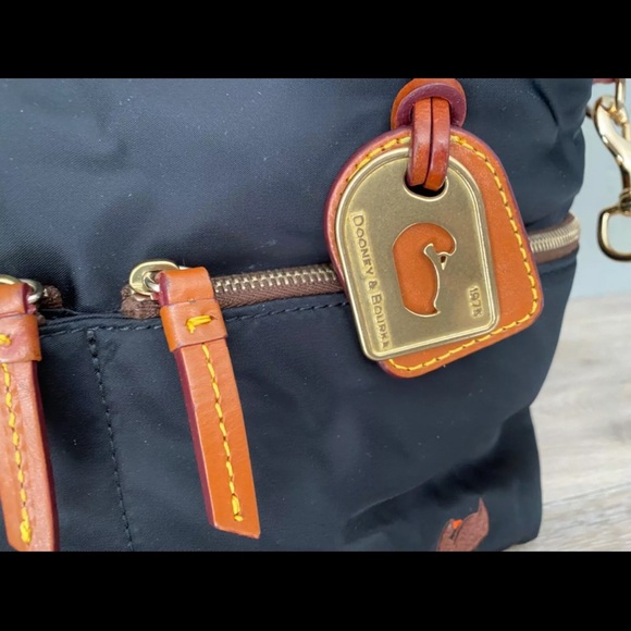 Dooney & Bourke Nylon Large Pocket Satchel Bag Black Shoulder Tan Leather Trim - Picture 12 of 12